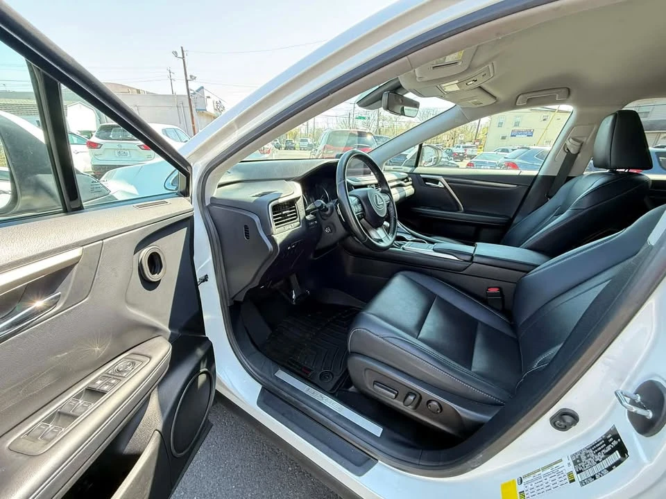 2020 Lexus RX 4th Gen - Image 6 of 7