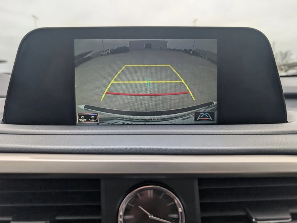 2020 Lexus RX 4th Gen - Image 9 of 12