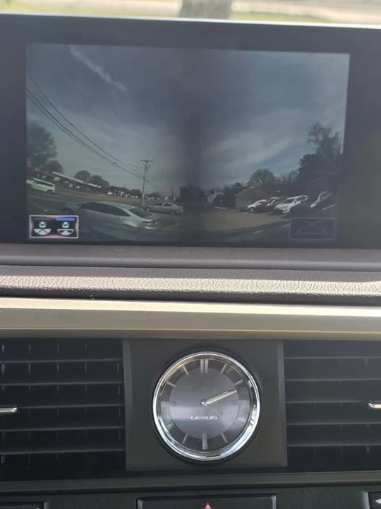 2020 Lexus RX 4th Gen - Image 16 of 17