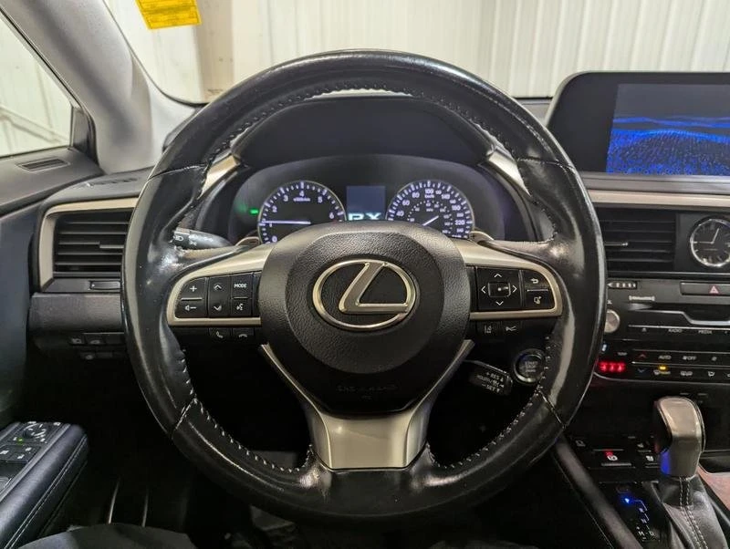 2020 Lexus RX 4th Gen - Image 17 of 19