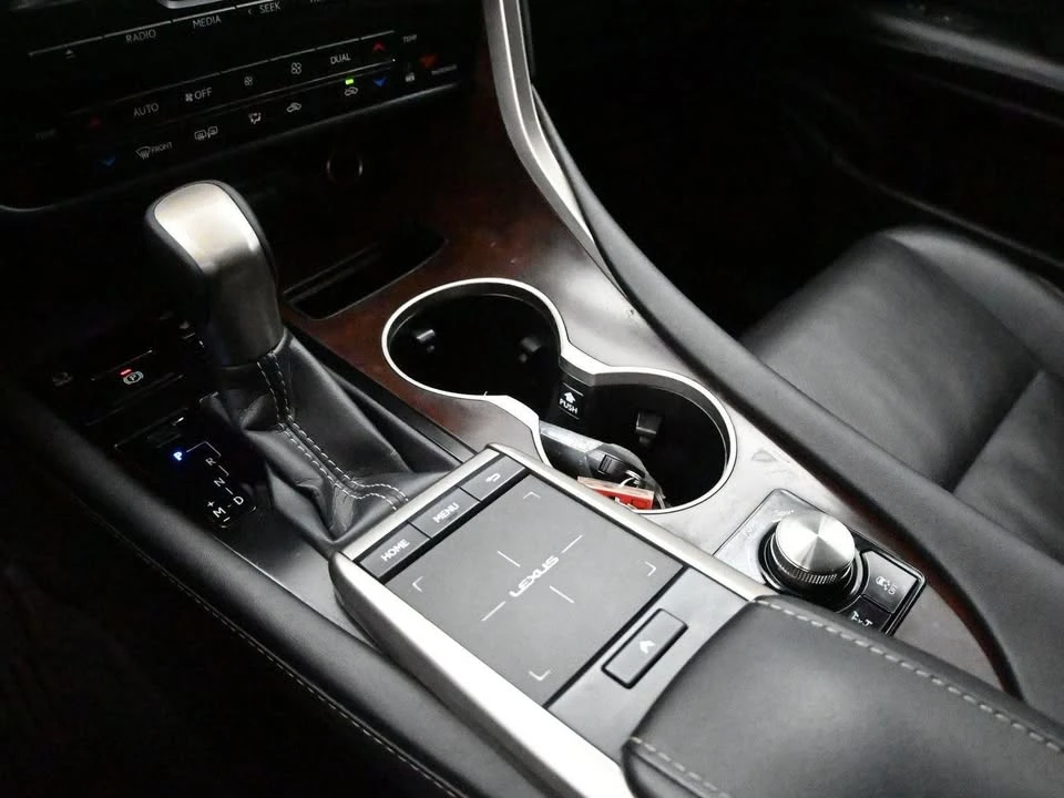 2020 Lexus RX 4th Gen - Image 5 of 20
