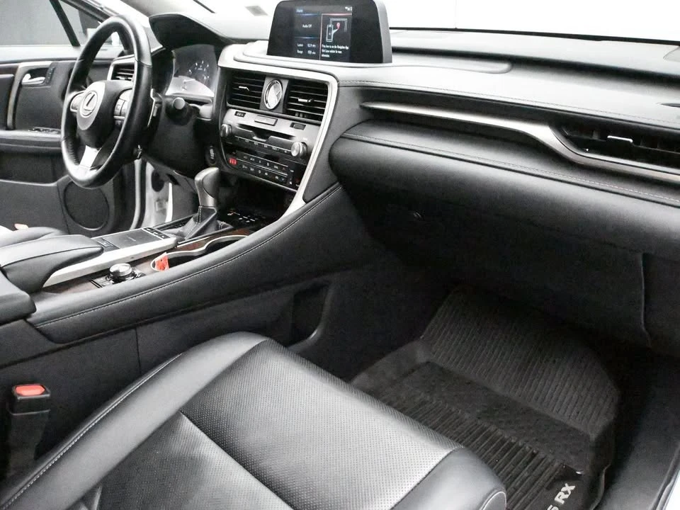 2020 Lexus RX 4th Gen - Image 16 of 20