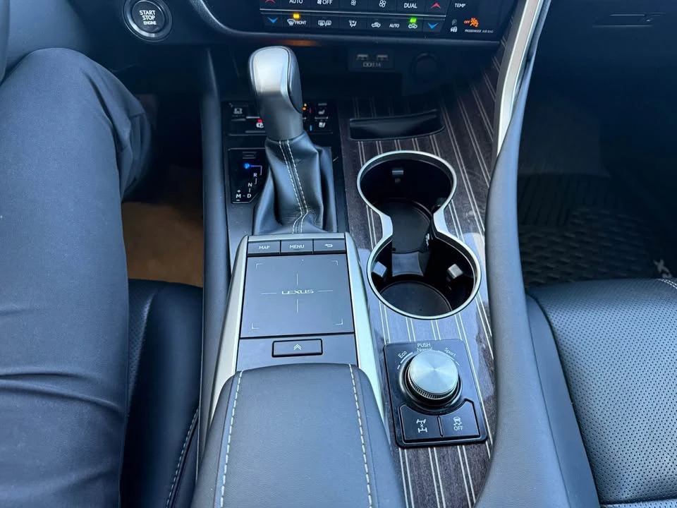 2020 Lexus RX 4th Gen - Image 13 of 13
