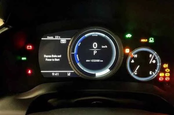 2020 Lexus RX 4th Gen - Image 16 of 19
