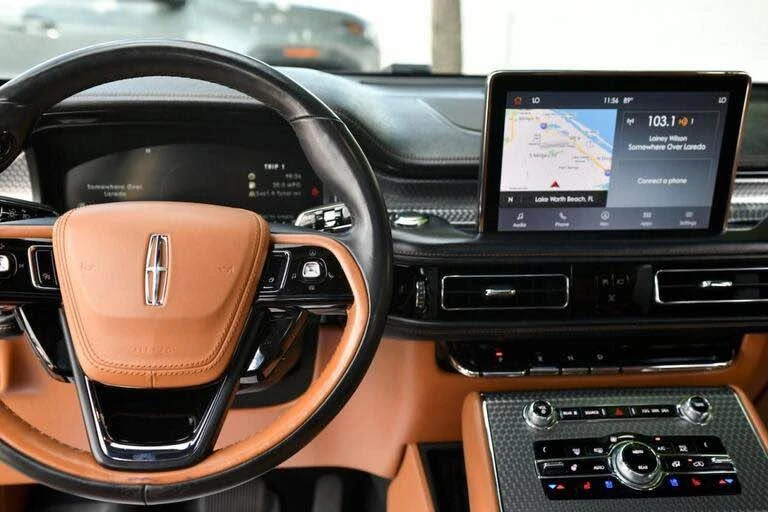 2020 Lincoln Aviator 2nd Gen - Image 10 of 14