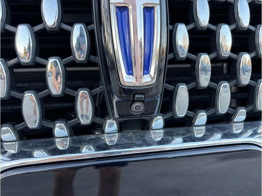 2020 Lincoln Aviator 2nd Gen - Image 15 of 21