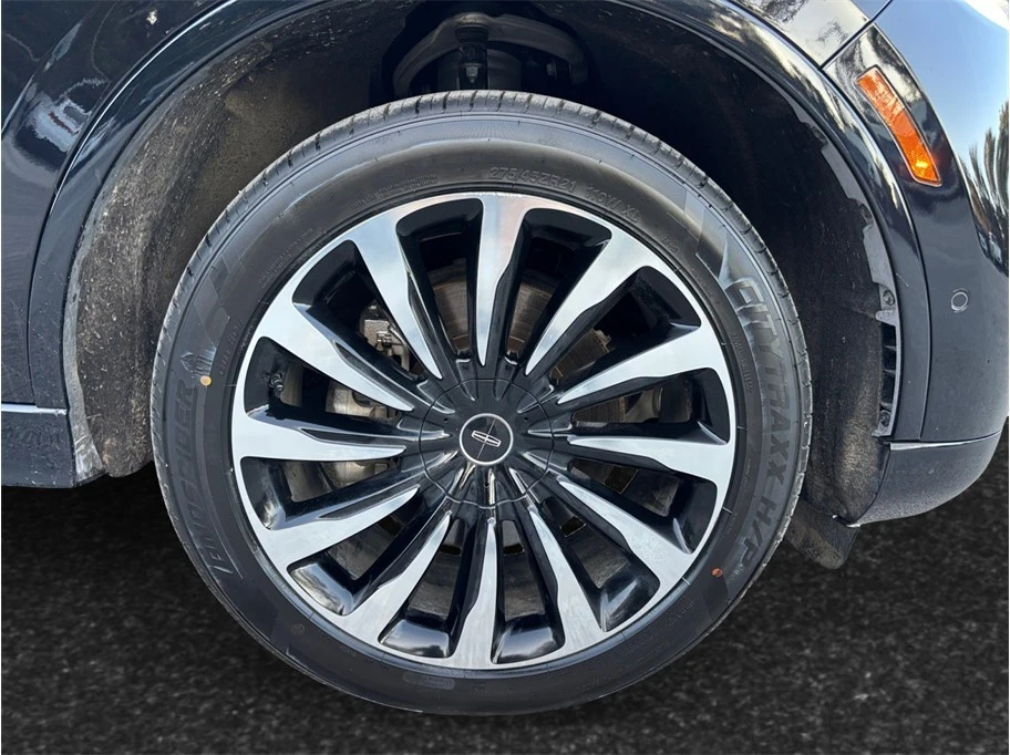 2020 Lincoln Aviator 2nd Gen - Image 13 of 21