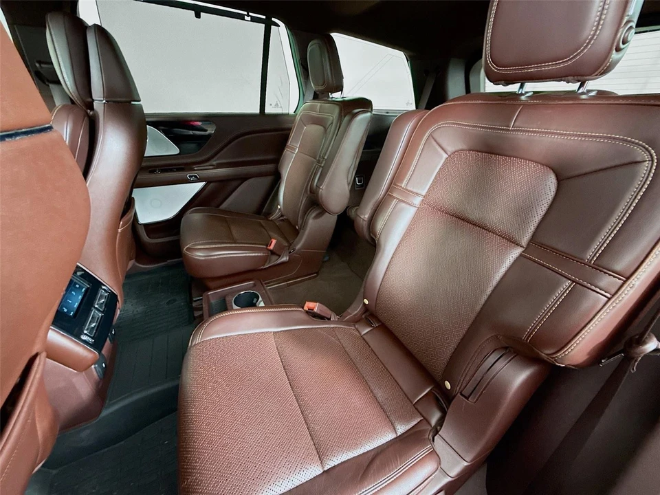 2020 Lincoln Aviator 2nd Gen - Image 15 of 31
