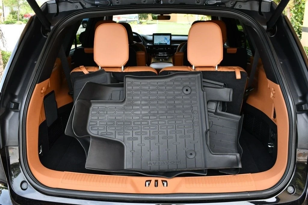 2020 Lincoln Aviator 2nd Gen - Image 19 of 21