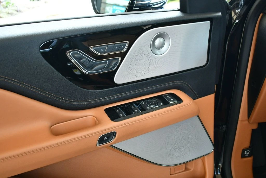 2020 Lincoln Aviator 2nd Gen - Image 12 of 12