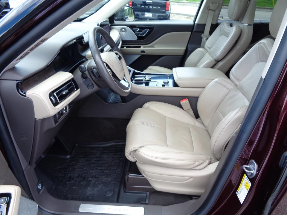 2020 Lincoln Aviator 2nd Gen - Image 12 of 31