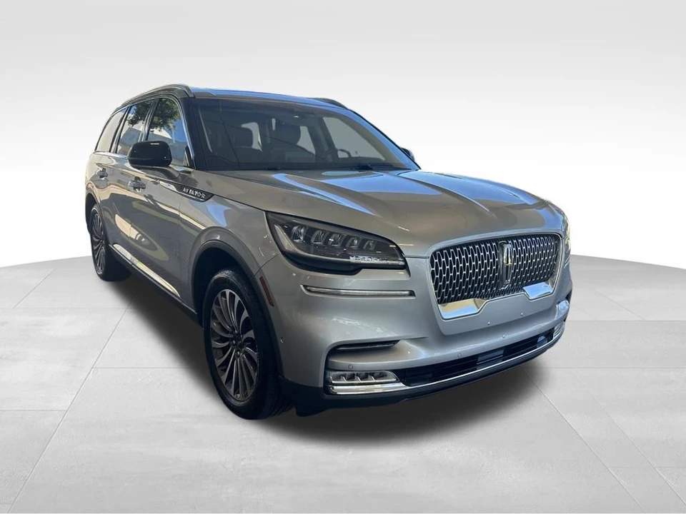 2020 Lincoln Aviator 2nd Gen - Image 2 of 12