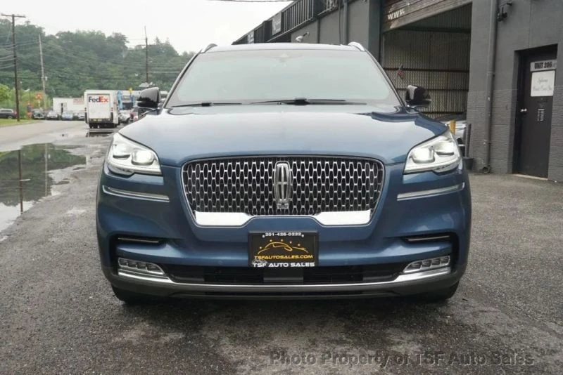 2020 Lincoln Aviator 2nd Gen - Image 2 of 12
