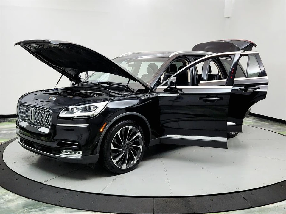 2020 Lincoln Aviator 2nd Gen - Image 9 of 12