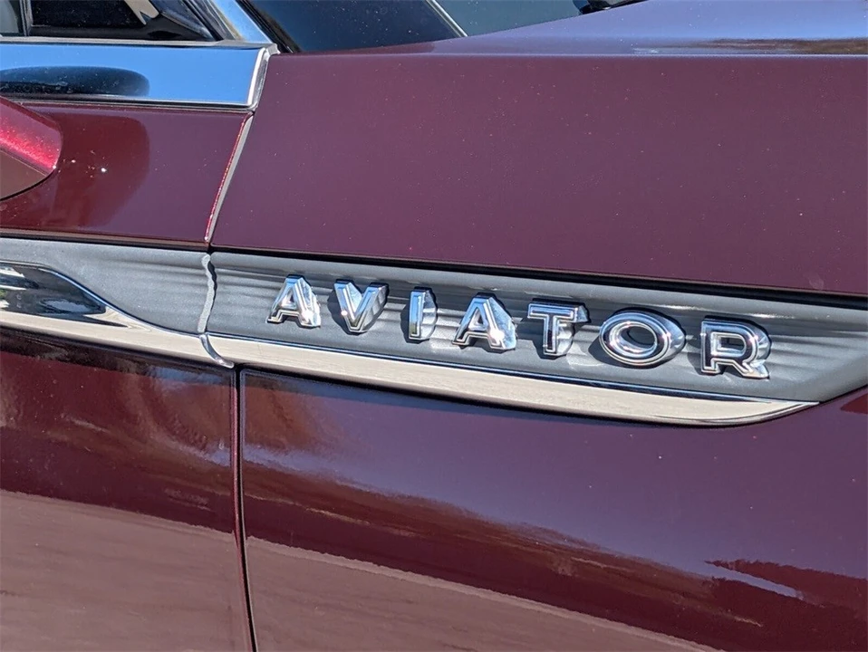 2020 Lincoln Aviator 2nd Gen - Image 10 of 12