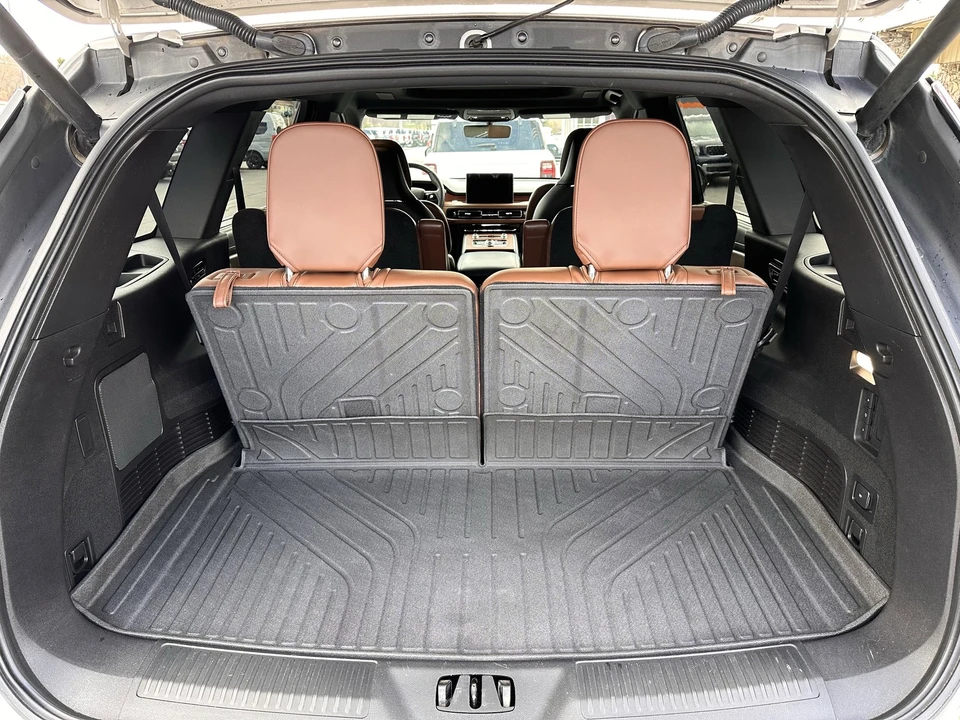 2020 Lincoln Aviator 2nd Gen - Image 17 of 21