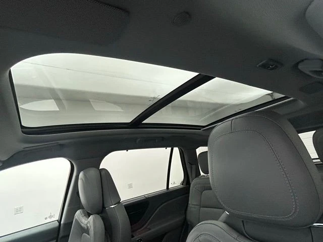2020 Lincoln Aviator 2nd Gen - Image 12 of 12