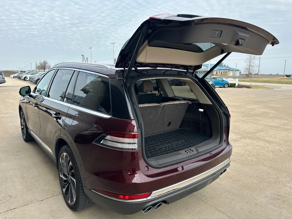 2020 Lincoln Aviator 2nd Gen - Image 17 of 21