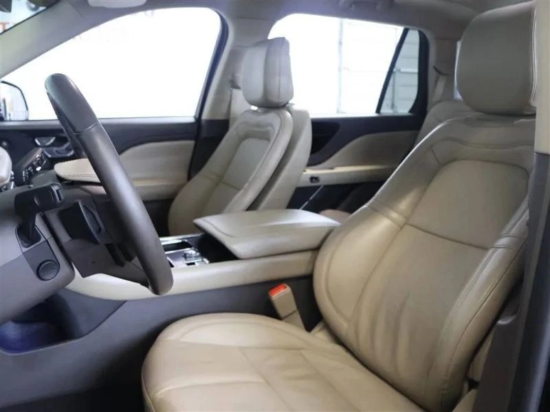2020 Lincoln Aviator 2nd Gen - Image 9 of 12
