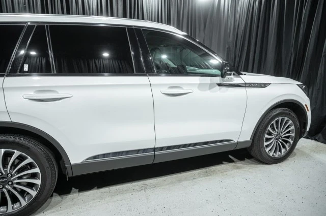 2020 Lincoln Aviator 2nd Gen - Image 4 of 12