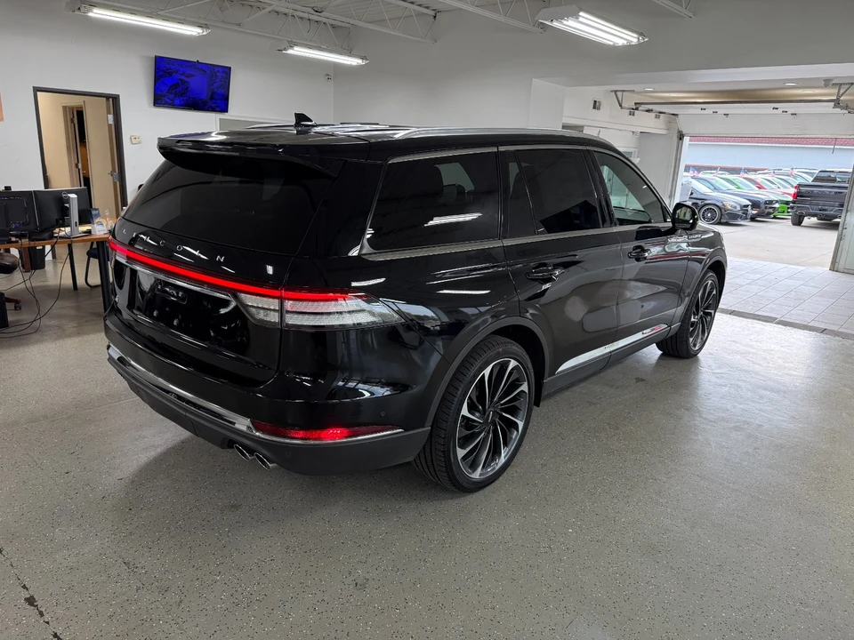 2020 Lincoln Aviator 2nd Gen - Image 11 of 21