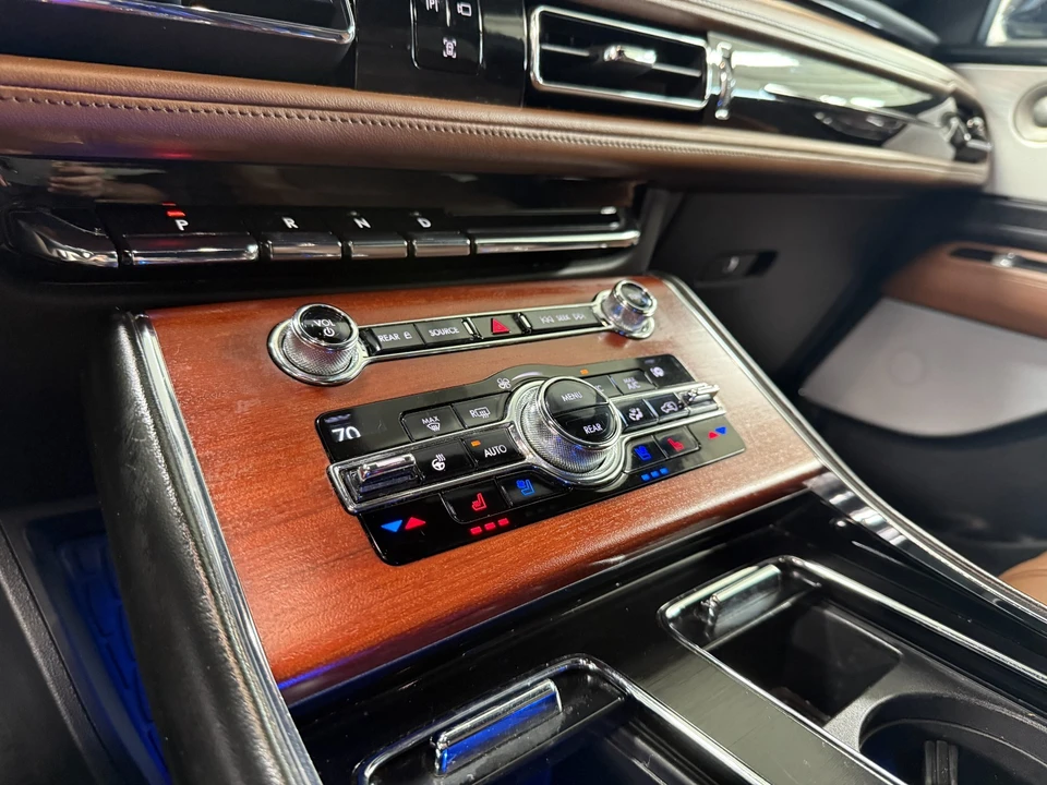 2020 Lincoln Aviator 2nd Gen - Image 17 of 21