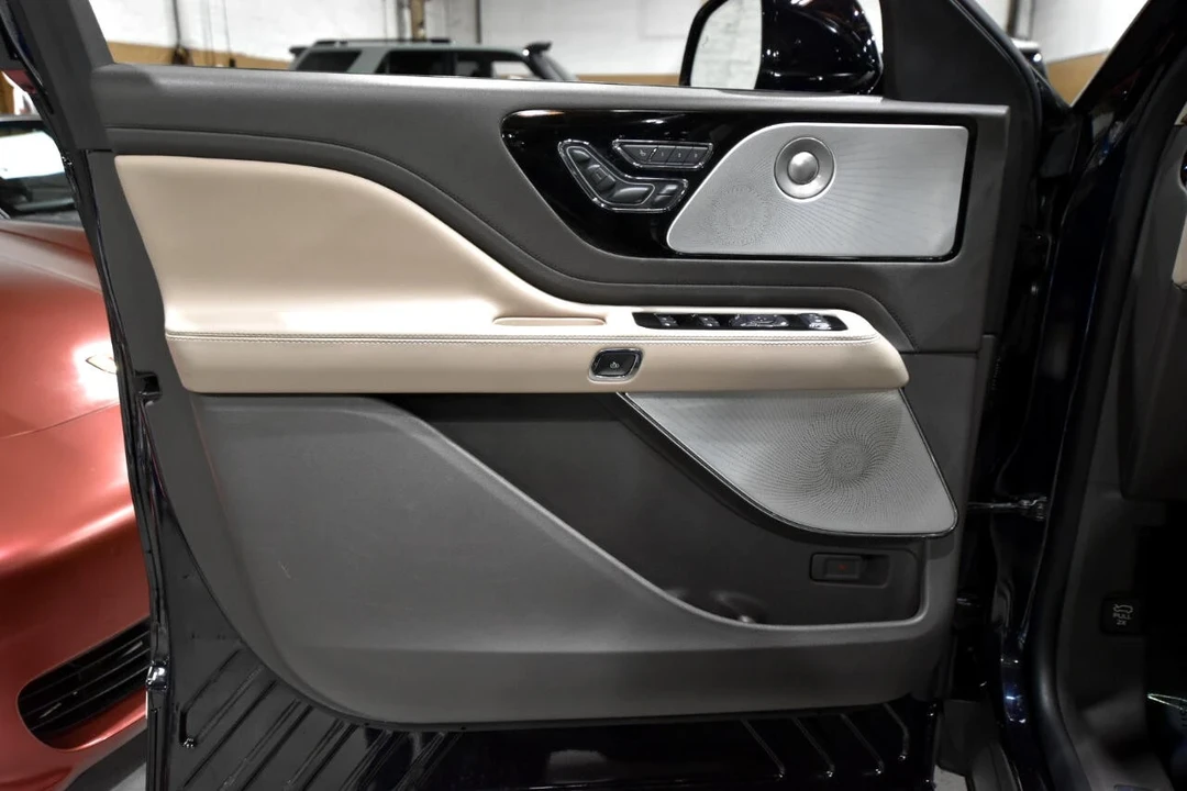2020 Lincoln Aviator 2nd Gen - Image 11 of 21