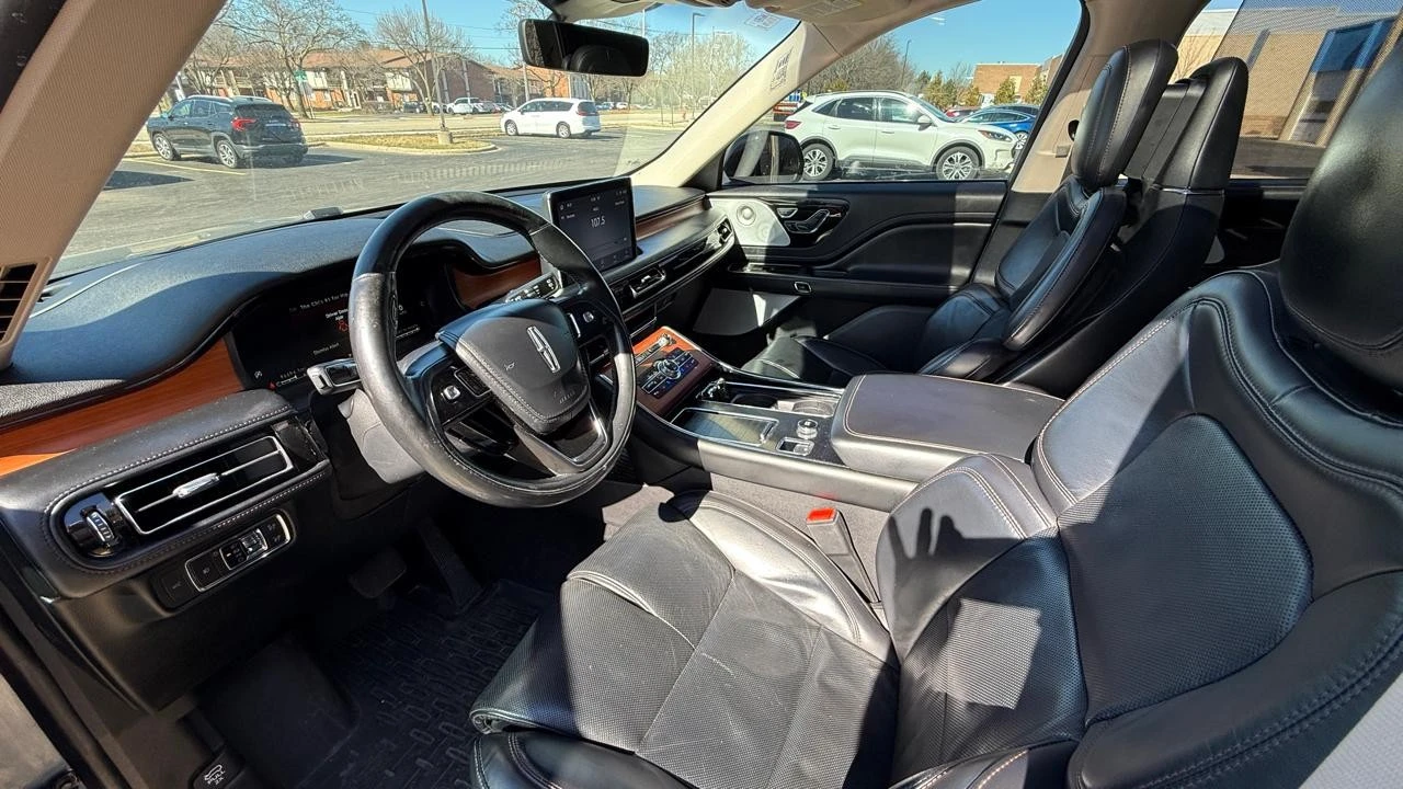 2020 Lincoln Aviator 2nd Gen - Image 9 of 21