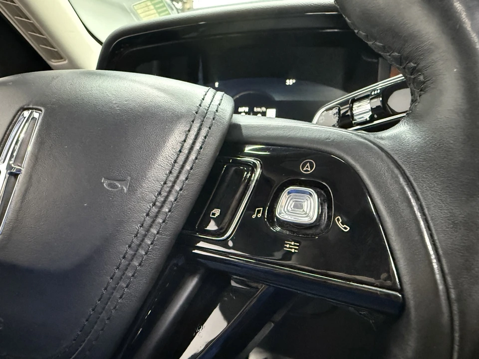2020 Lincoln Aviator 2nd Gen - Image 19 of 21