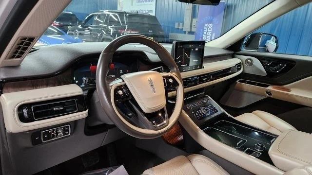 2020 Lincoln Aviator 2nd Gen - Image 9 of 12