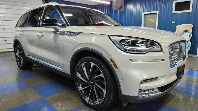 2020 Lincoln Aviator 2nd Gen - Image 2 of 12