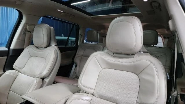 2020 Lincoln Aviator 2nd Gen - Image 10 of 12