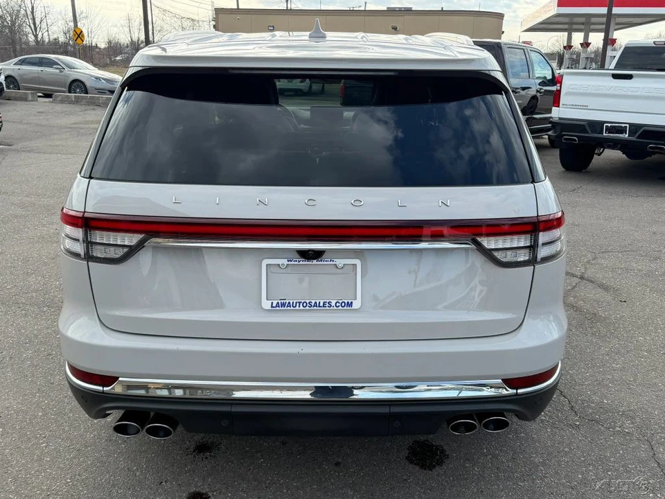 2020 Lincoln Aviator 2nd Gen - Image 4 of 12