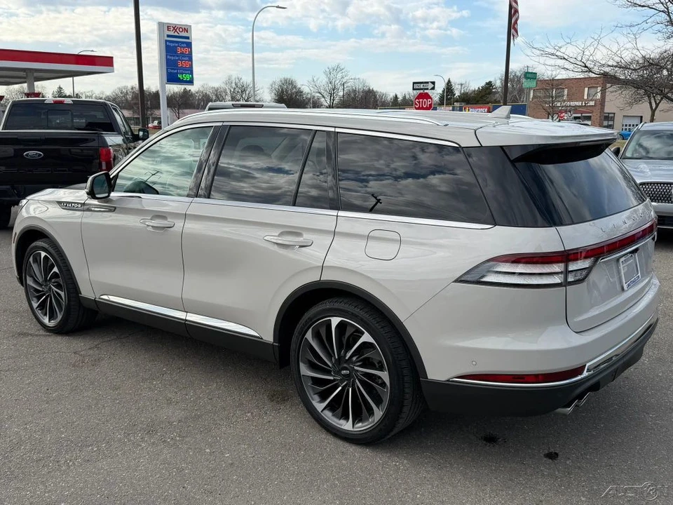 2020 Lincoln Aviator 2nd Gen - Image 3 of 12