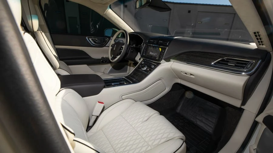 2020 Lincoln Continental 10th Gen - Image 5 of 27