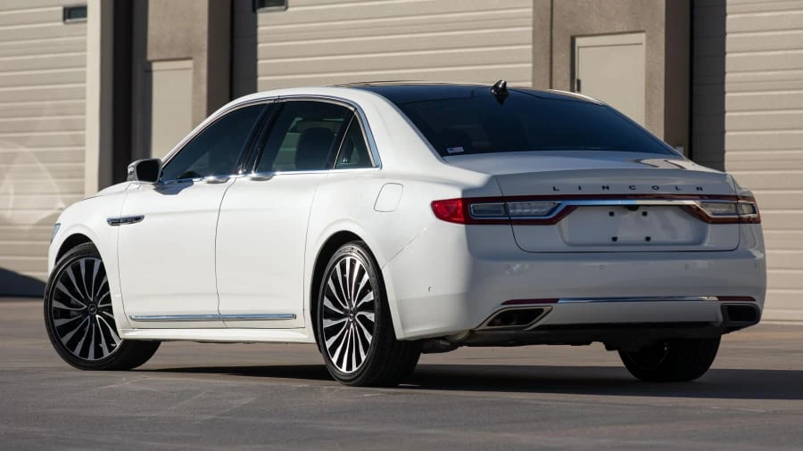 2020 Lincoln Continental 10th Gen - Image 13 of 27