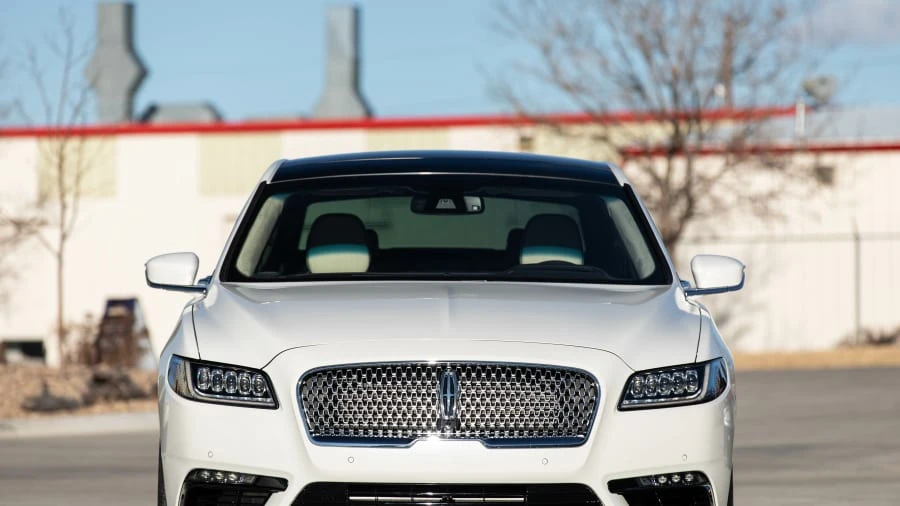 2020 Lincoln Continental 10th Gen - Image 20 of 27