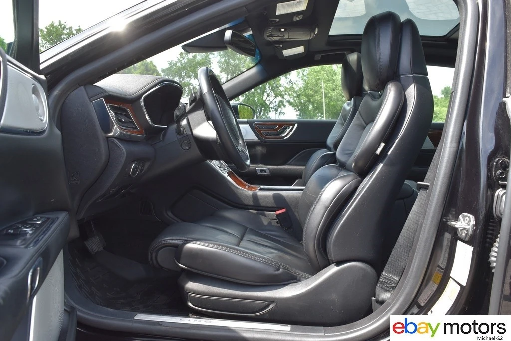 2020 Lincoln Continental 10th Gen - Image 11 of 24