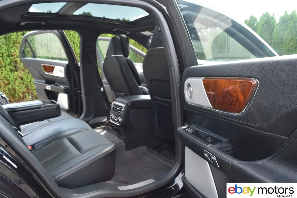 2020 Lincoln Continental 10th Gen - Image 18 of 24
