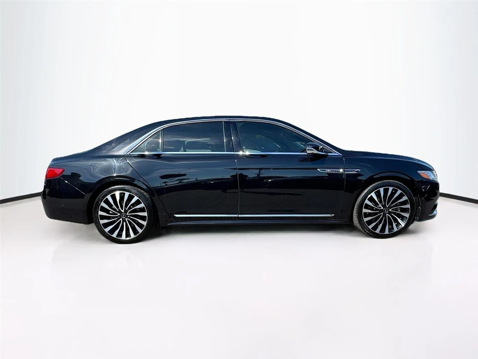 2020 Lincoln Continental 10th Gen - Image 8 of 21