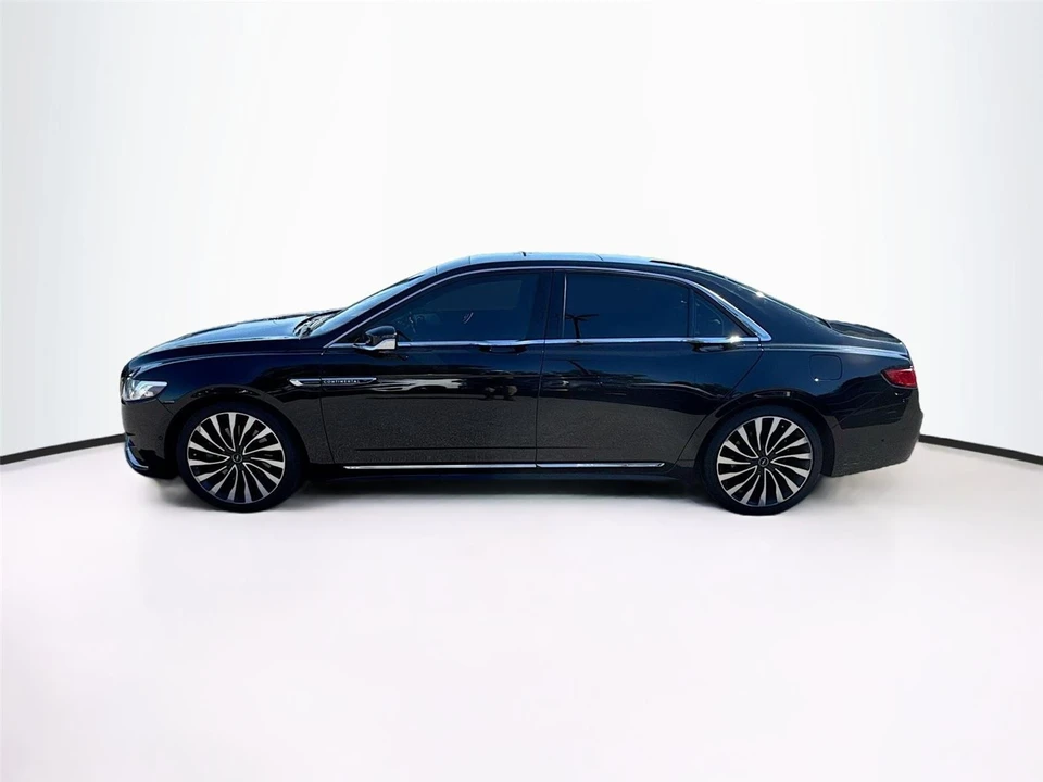 2020 Lincoln Continental 10th Gen - Image 4 of 16