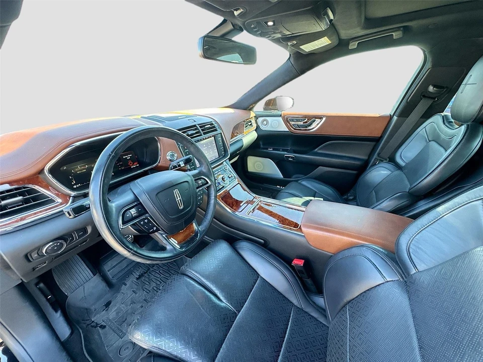 2020 Lincoln Continental 10th Gen - Image 16 of 16