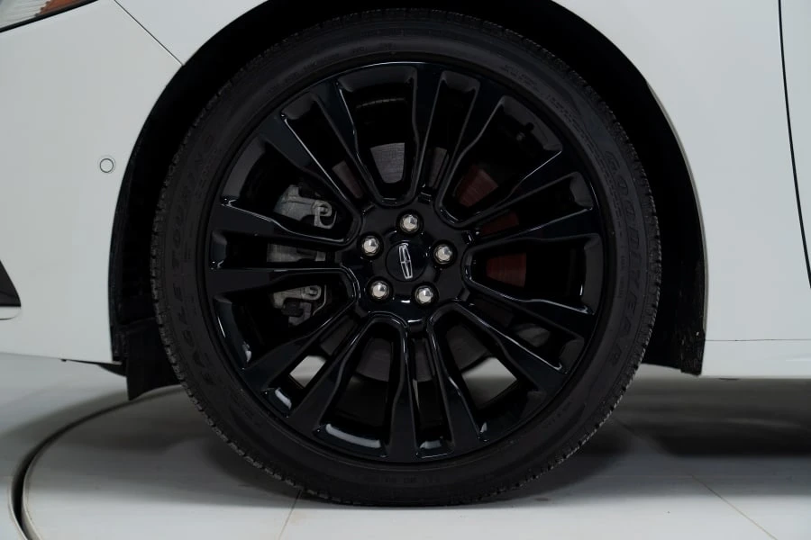2020 Lincoln Continental 10th Gen - Image 8 of 31
