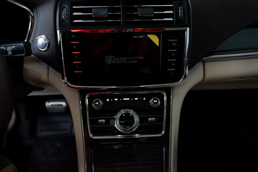 2020 Lincoln Continental 10th Gen - Image 31 of 31