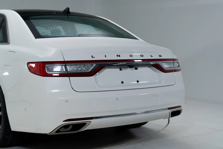 2020 Lincoln Continental 10th Gen - Image 7 of 31