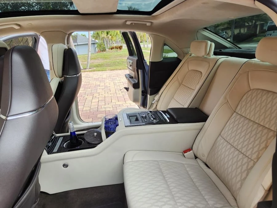 2020 Lincoln Continental 10th Gen - Image 13 of 31