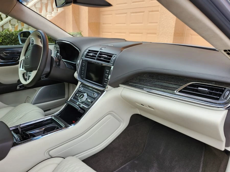 2020 Lincoln Continental 10th Gen - Image 31 of 31
