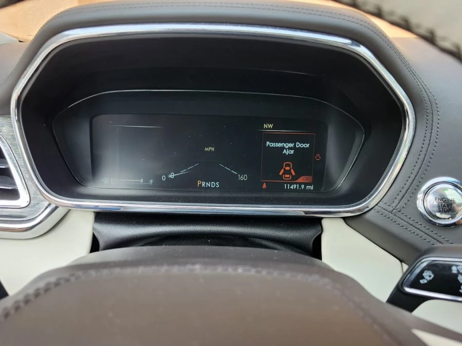 2020 Lincoln Continental 10th Gen - Image 15 of 31