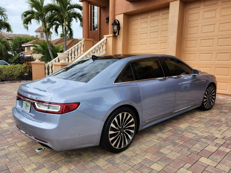 2020 Lincoln Continental 10th Gen - Image 2 of 31