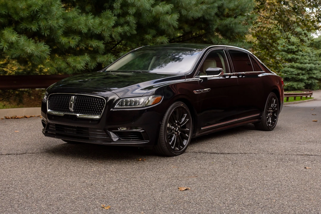2020 Lincoln Continental 10th Gen - Image 15 of 31